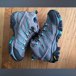 Merrell Boots, 7.5, New