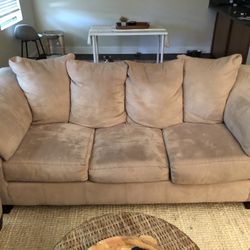 COMFY SUEDE COUCH SET 