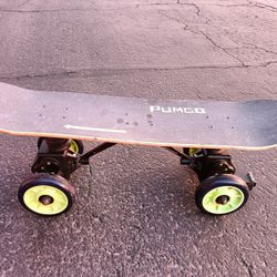 PUMP Skateboard.