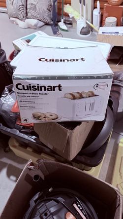 CUISANART 4 SLICE TOASTER