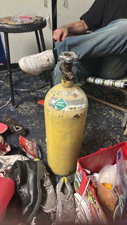 Argon bottle