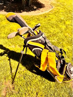 Junior golf clubs