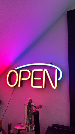 Flashing open sign