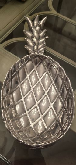 Pineapple-Shaped Silver-Tone Trinket Tray