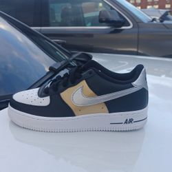 Brand New And Original Kid's Nike Air Force Ones Sneakers Size 5y 