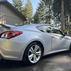 2012 Hyundai Genesis coupe 2.0t