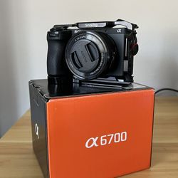 Sony A6700