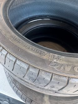 225/45R18 95W Extra Load Tires