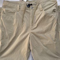 Patagonia Men’s Pants 36 New!!!