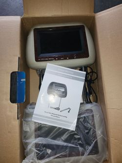 Headrest monitors