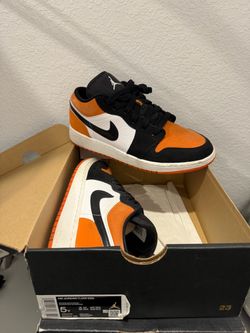Jordan 1 Lows “shattered Backboard”