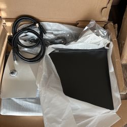 Dell monitor (Brand new) 