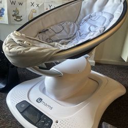 4Moms Baby Swing