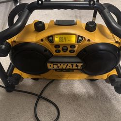Dewalt Job site Radio