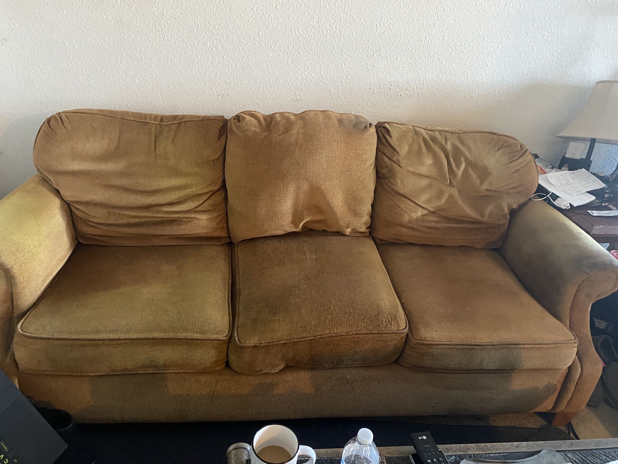 FREE STEEL FRAME SOFA