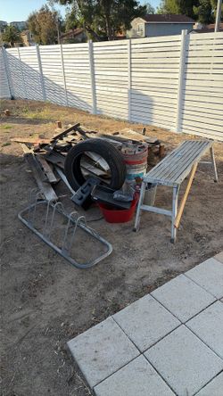 Free everything must go