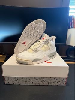 Jordan 4 Oreo (2021) size 9