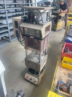 MORGAN G-55T BENCH TOP STYLE 20 TON INJECTION MOLD PRESS