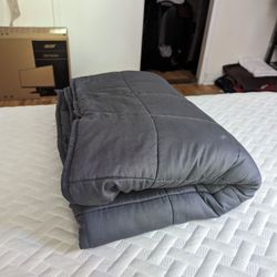 Grey 12 Pound Weighted Blanket Insert
