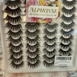 20 Pairs False Lashes BRAND NEW