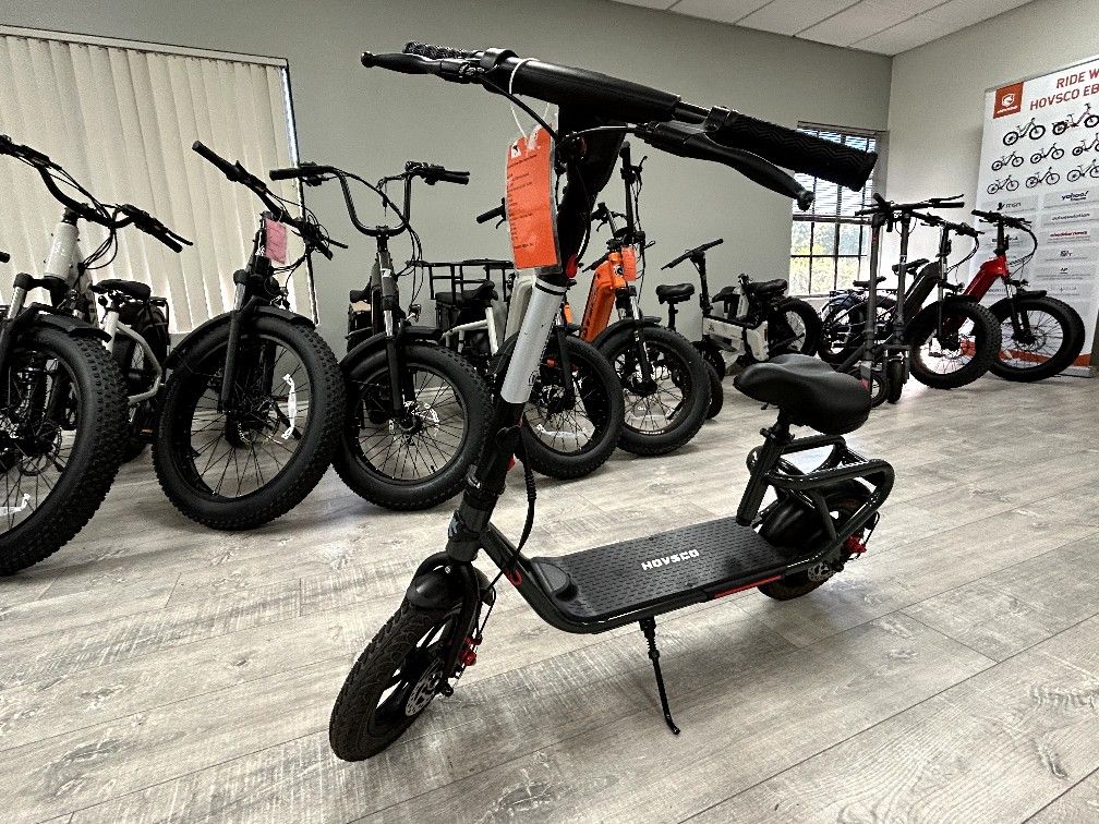 HOVSCO HY-C10 Seated Electric Scooter – Black