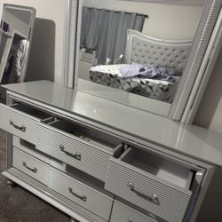 Bedroom Furniture For Sale In Newark (new Jersey)