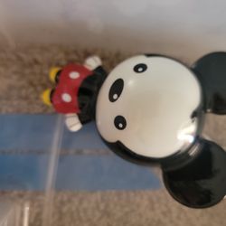 Hallmark Mickey Xmas Ornament