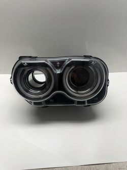 HEADLIGHT LEFT DODGE CHALLENGER HID 2019