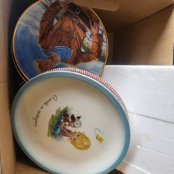 Collector's Plates Lot of 62(Thomas Kinkade, Franklin Mint, Currier & Ives, Etc.)