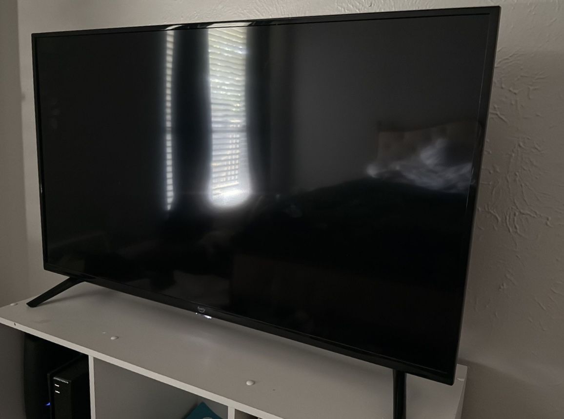 40 Inch Flatscreen tv