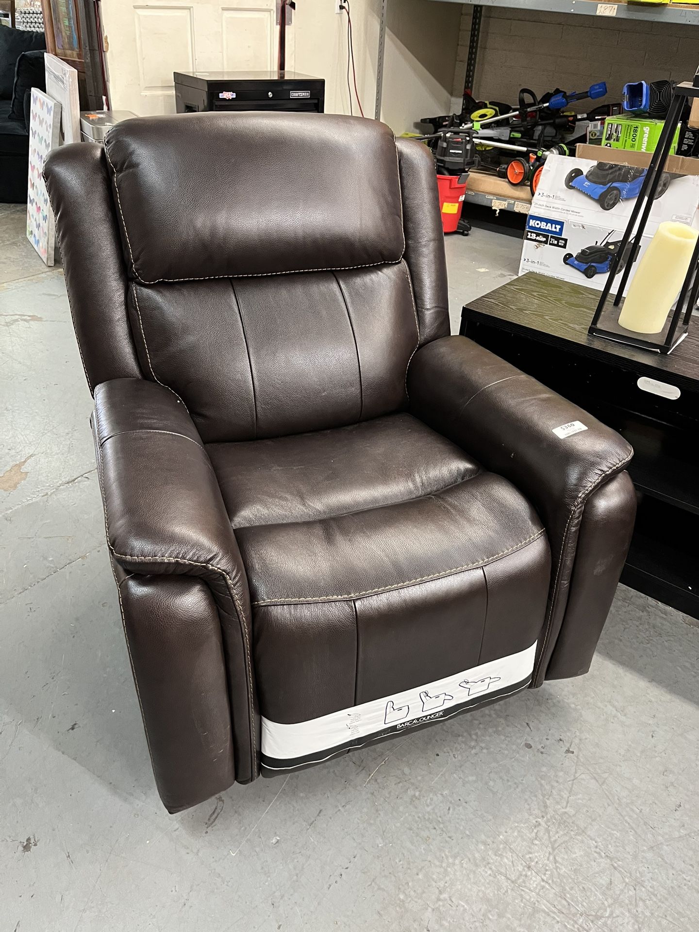 Barca Lounger Bryson Powered Recliner