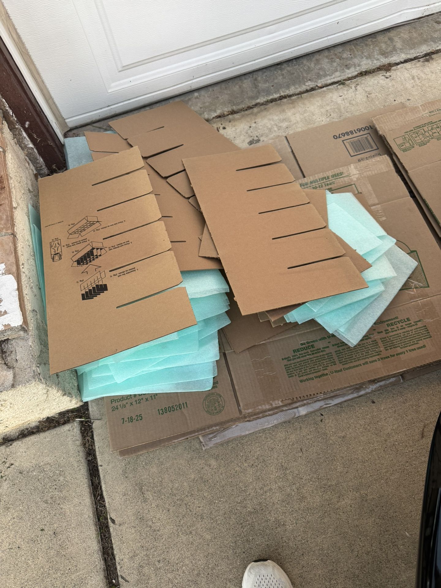 Moving Boxes For Dishes And Glasses (2 of Each) Plus Other Boxes