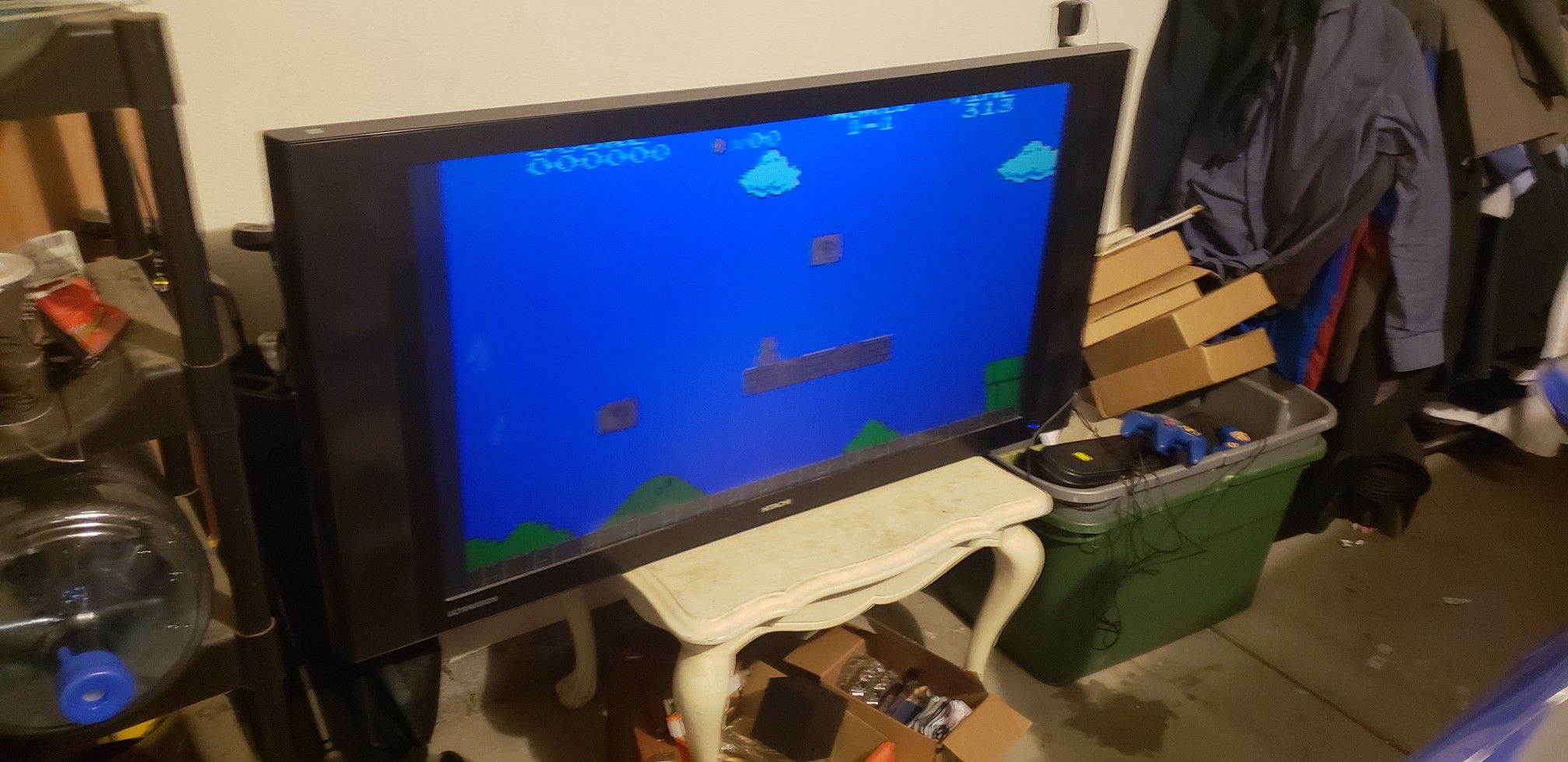 50 inch Hitachi Ultra vision rear projection tv