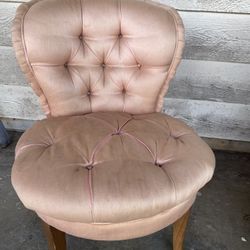 Vintage Pink Tufted Boudoir Slipper Chair