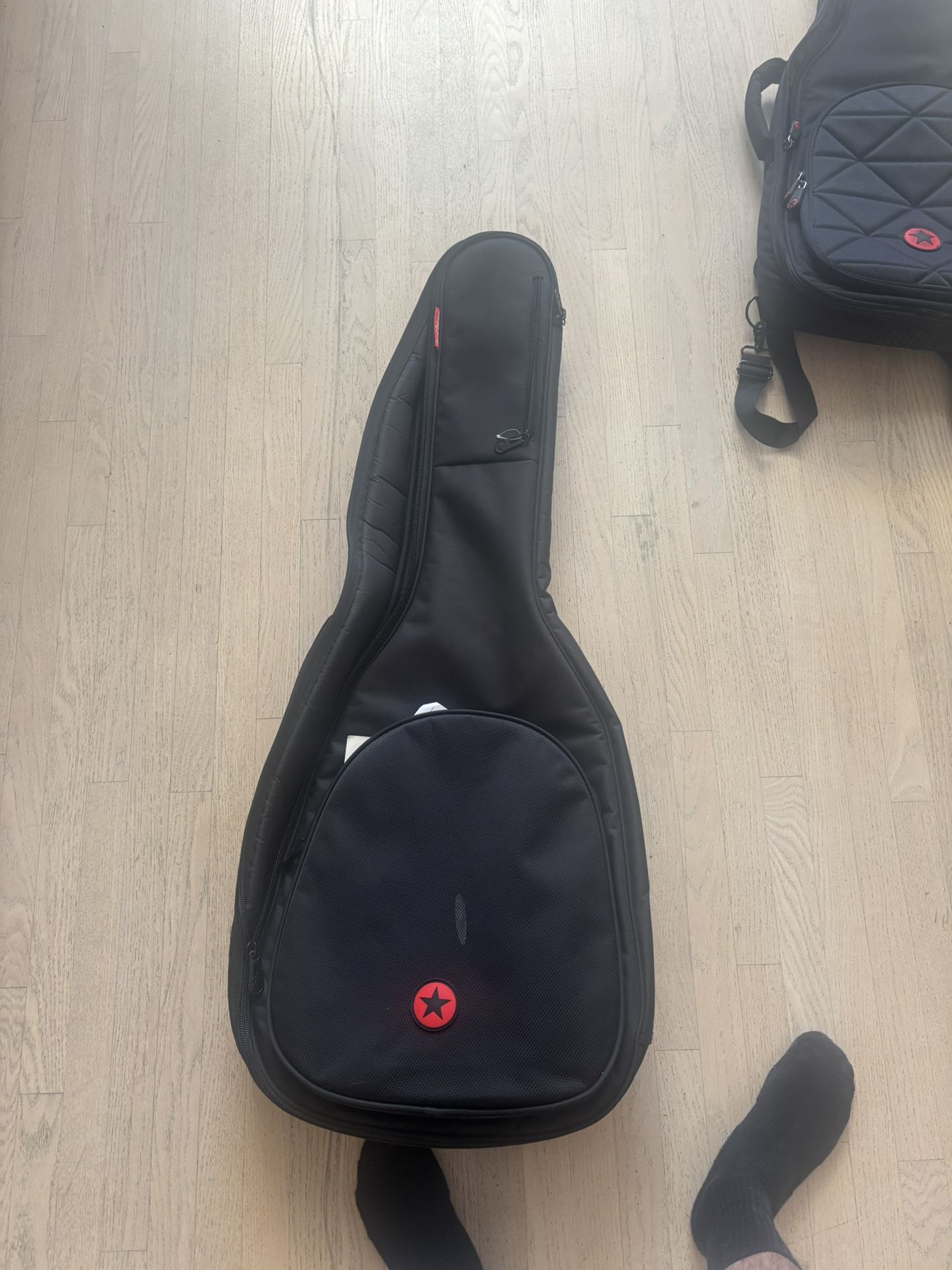 Road Runner Avenue II Acoustic Guitar Gig Bag Black