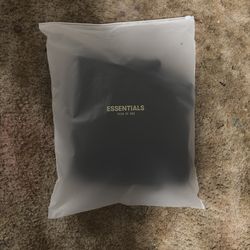 Essential Hoodie ( Black )