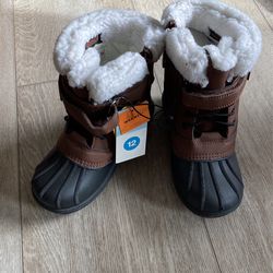 New Boys Cat & Jack 12 Snow Boots