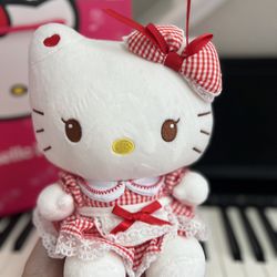 Hello Kitty Red Gingham Dress Plush 25 cm – Cute Sanrio Collectible Doll with Heart & Lace Bow