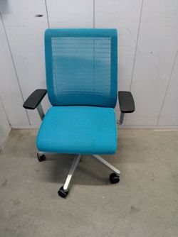 Stilcase tink $ 160