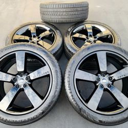 22" Land Rover Defender Gloss Black OEM Wheels And Tires 