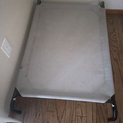 Dog Bed - Raised/elevated 