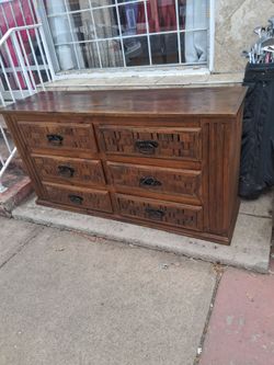 Peinador de madera