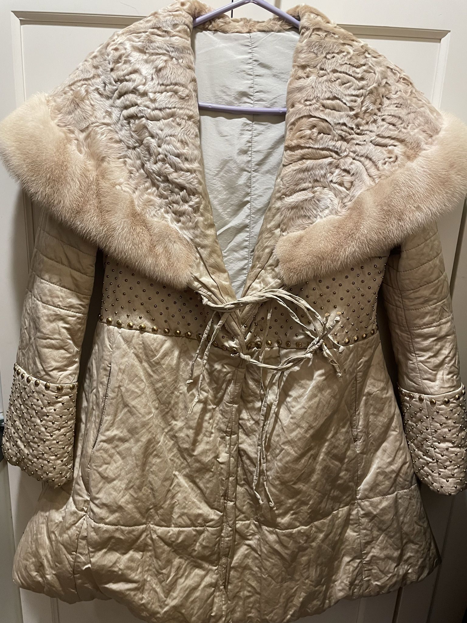 Italian Winter Coat With Fur Collar