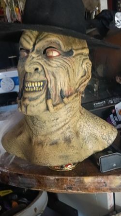 Halloween mask