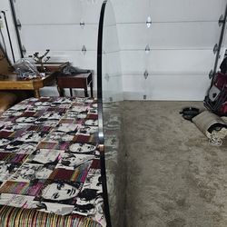 Call round glass idea for a table