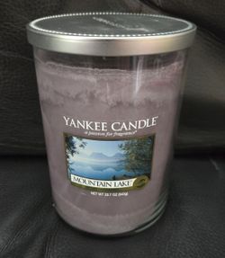 YANKEE CANDLE
