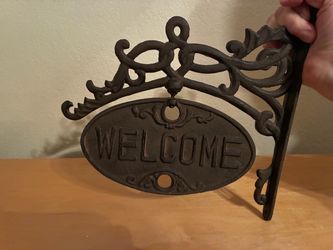 Garden Welcome sign