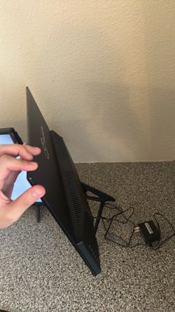 Monitor 24 inch