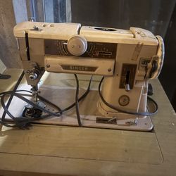 Sewing Machine Singer 