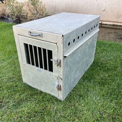 Large Vintage Airborne Heavy Duty Dog Pet Wildlife Airline Cargo Crate Carrier